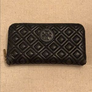 Tory Burch wallet